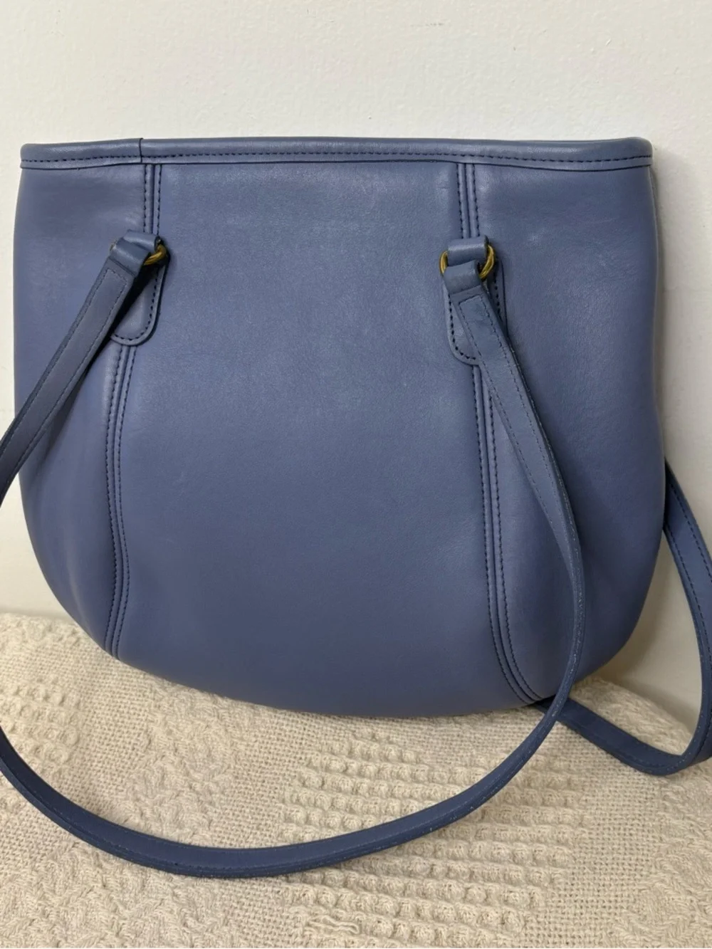 90s Vintage Coach Periwinkle Medium Framed Pouch Bag 9996 Blue Leather Tote - Picture 6 of 9